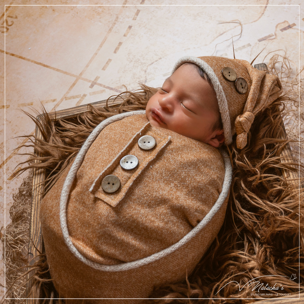 Photographe bébé naissance à Saint Maur des Fossés