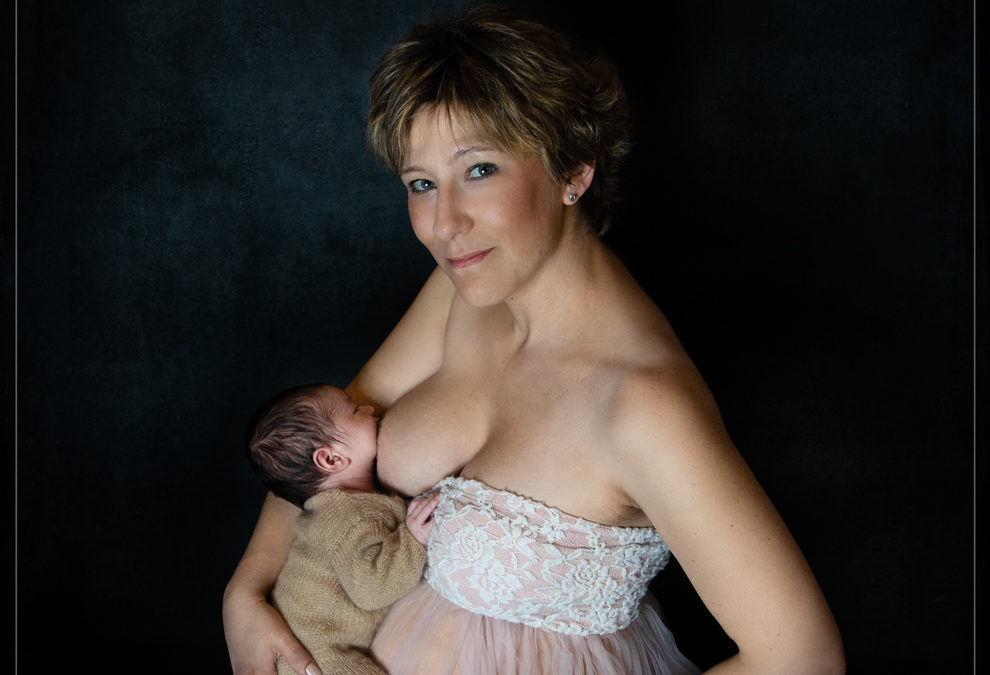 Shooting allaitement naissance dans le Val de Marne