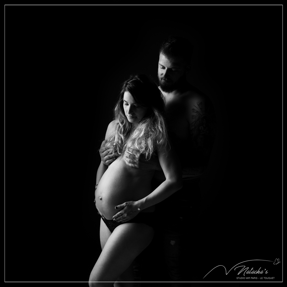 Photographe pour femme enceinte proche de la Seine-et-Marne