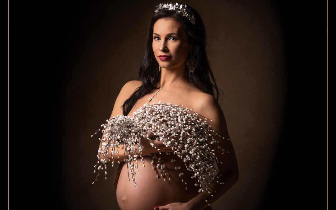 Shooting grossesse avec accessoires en région parisienne