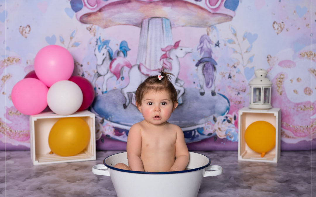 Shooting bébé sur le thème carrousel dans le Val De Marne
