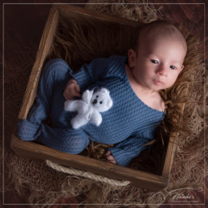 Séance photo bébé naissance en Ile-de-France