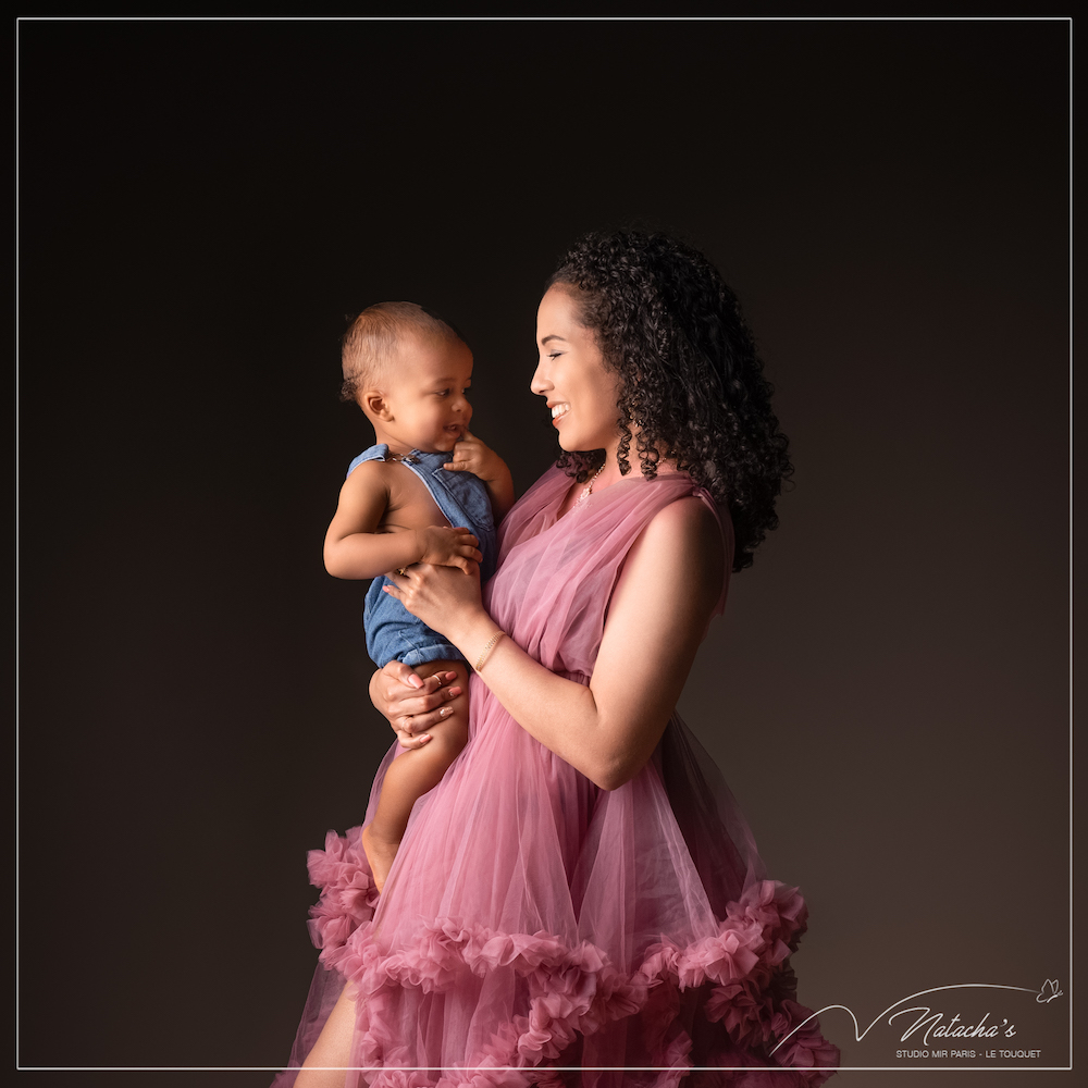 Shooting-maman-enfant-robes-Studio-Mir-Baby-2 Shooting maman et enfant avec robes au Studio Mir Baby dans le 94